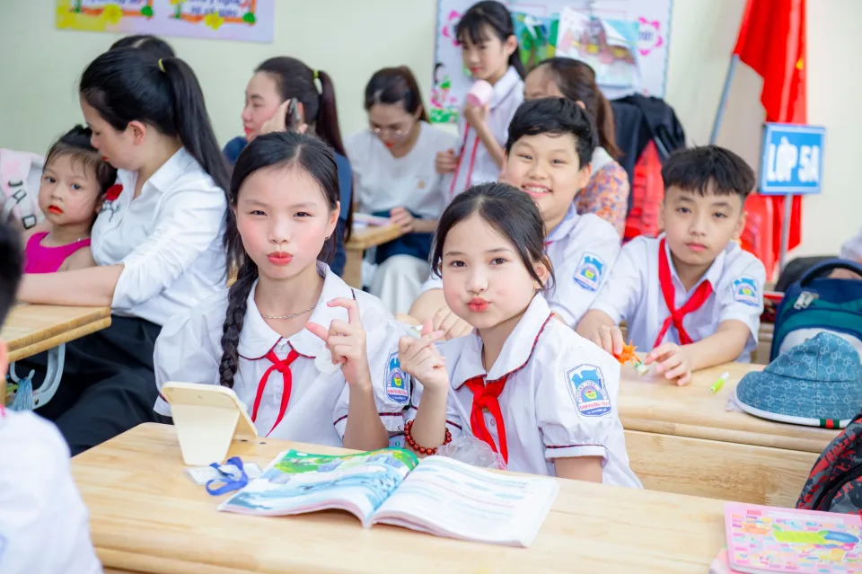 Hình ảnh tại Nguyễn Văn Khánh 1976 1